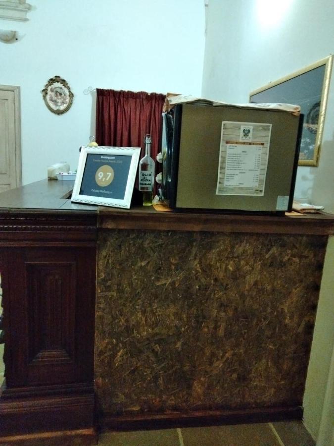 Palazzo Mellacqua Castiglione d'Otranto Bagian luar foto