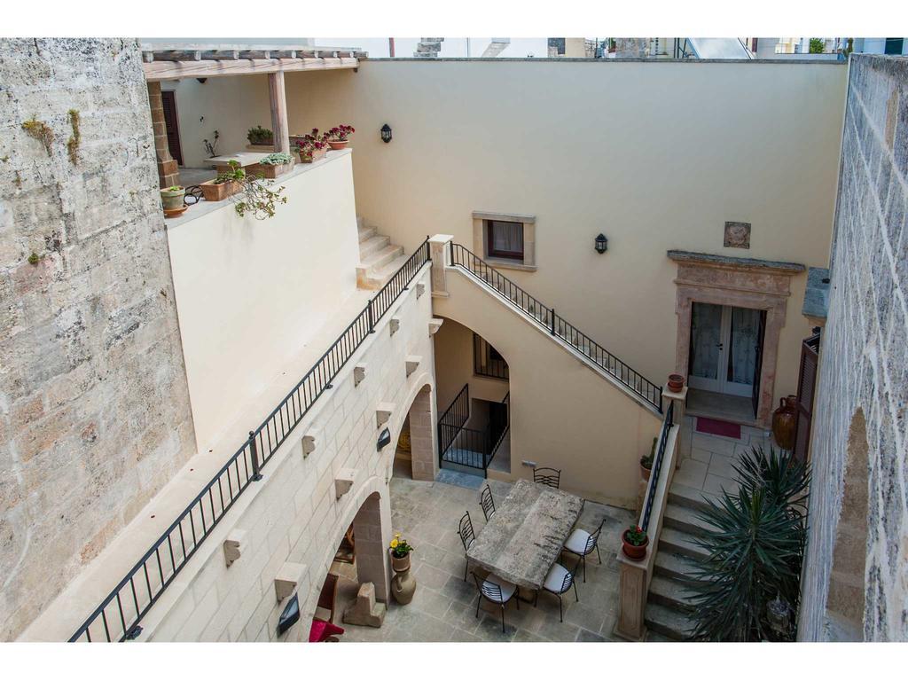 Palazzo Mellacqua Castiglione d'Otranto Bagian luar foto