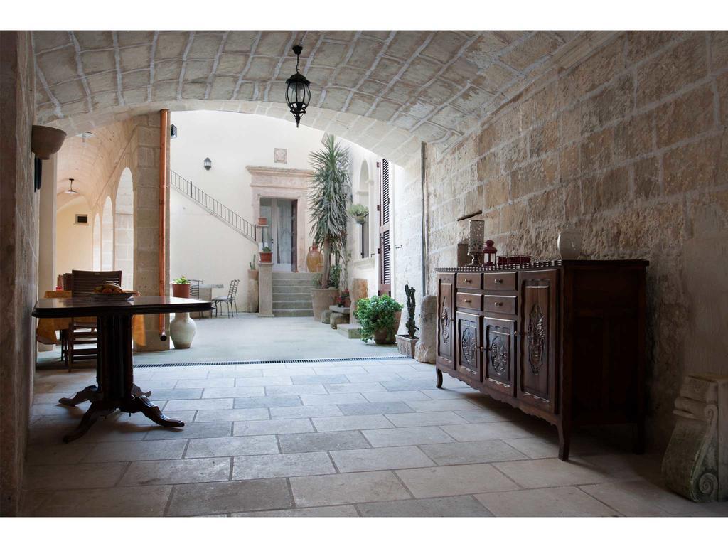 Palazzo Mellacqua Castiglione d'Otranto Bagian luar foto