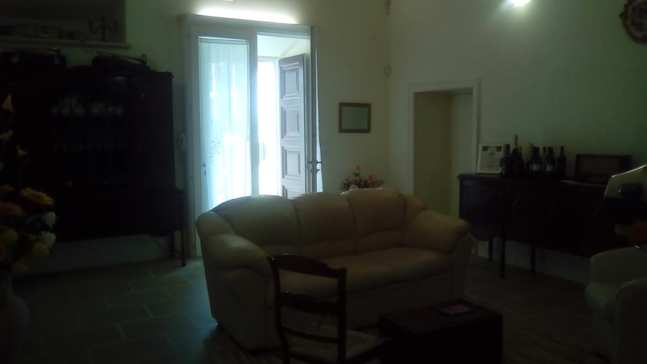 Palazzo Mellacqua Castiglione d'Otranto Bagian luar foto